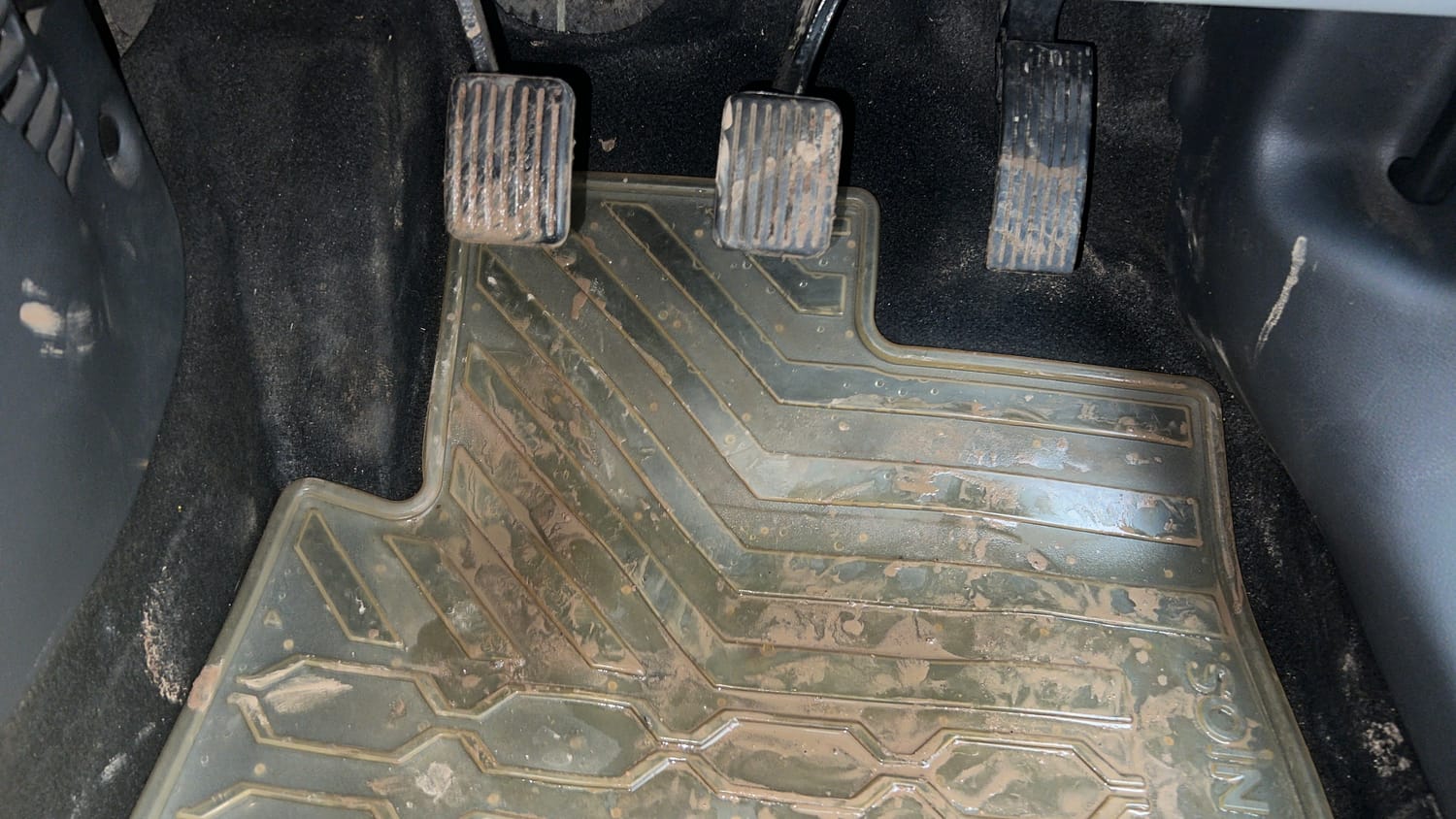 Used 2022 Hyundai Grand i10 Nios Asta 1.2 Kappa VTVT Petrol Manual interior PEDALS VIEW