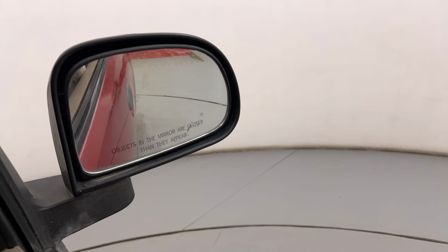 Used 2012 Hyundai i10 Era 1.1 iRDE2 Petrol Manual top_features Outside rear view mirrors (ORVMs)