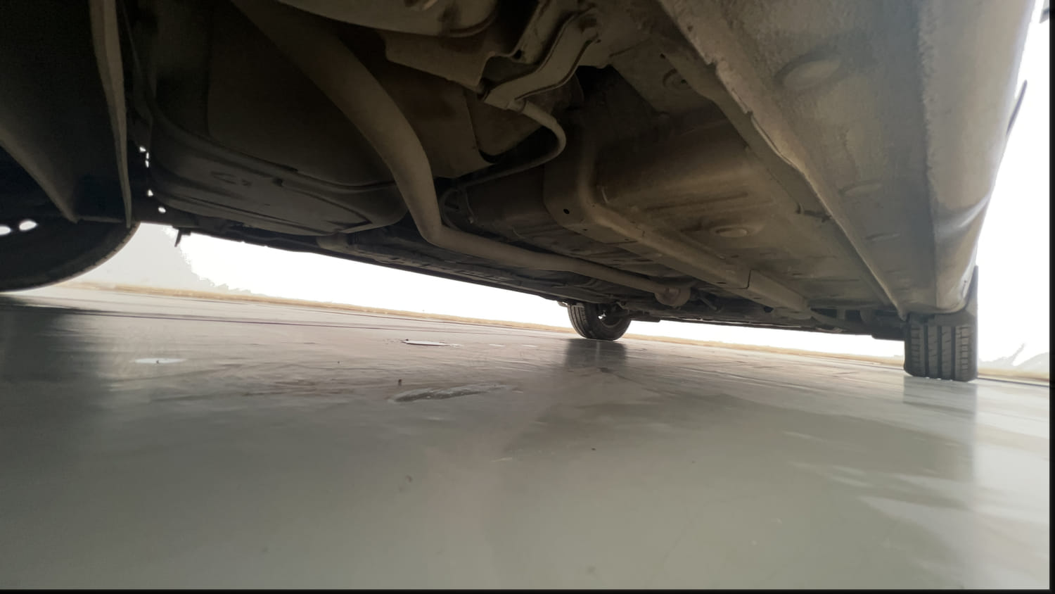 Used 2020 Hyundai Aura S 1.2 Petrol Petrol Manual extra REAR RIGHT UNDERBODY VIEW