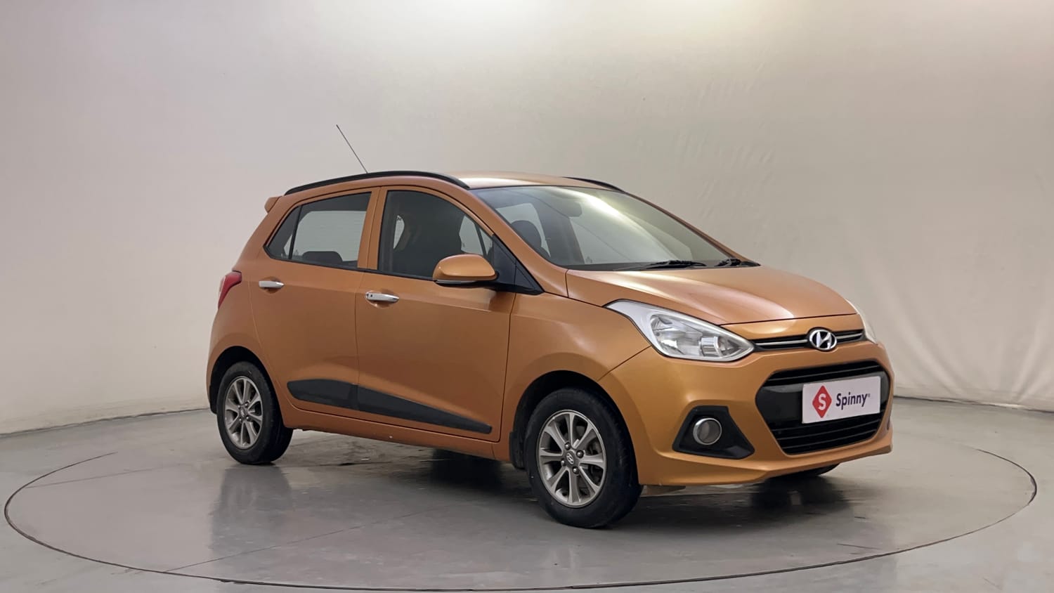 Used 2015 Hyundai Grand i10 Asta 1.2 Kappa VTVT (O) Petrol Manual exterior RIGHT FRONT CORNER VIEW