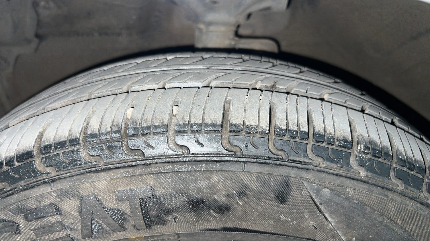 Used 2015 Maruti Suzuki Celerio VXi Petrol Manual tyres LEFT FRONT TYRE TREAD VIEW