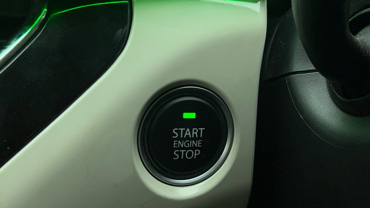 Used 2022 Tata Nexon XZ Plus Petrol Manual top_features Keyless start