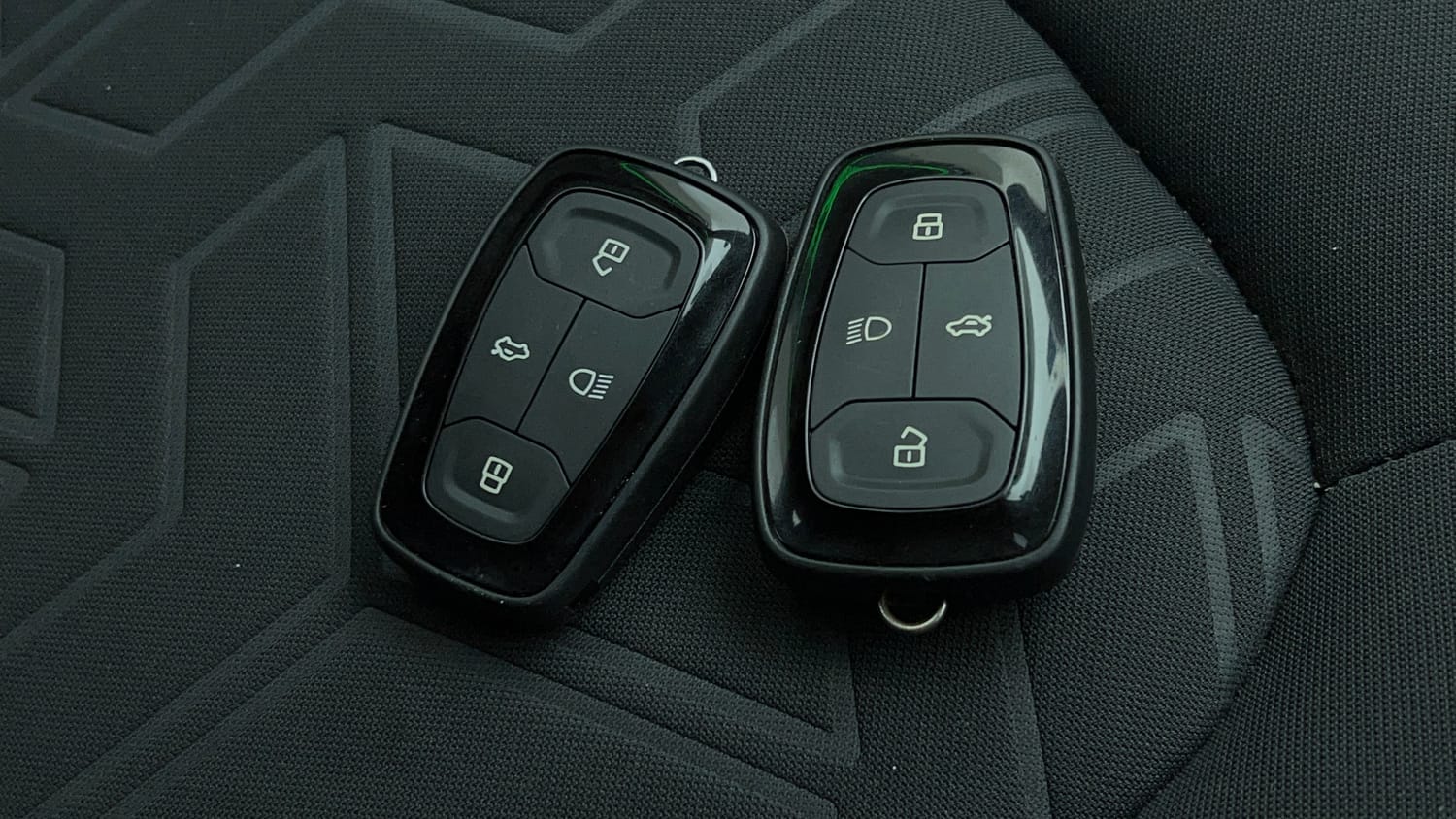 Used 2022 Tata Nexon XZ Plus Petrol Manual extra CAR KEY VIEW