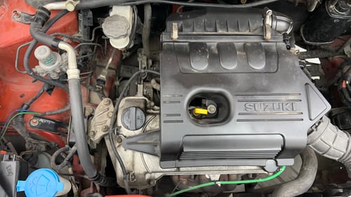 Used 2017 Maruti Suzuki Celerio ZXi Petrol Manual engine ENGINE RIGHT SIDE VIEW
