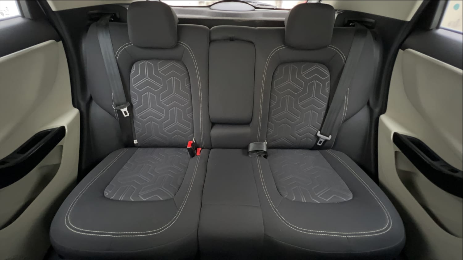 Used 2022 Tata Nexon XZ Plus Petrol Manual interior REAR SEAT CONDITION VIEW