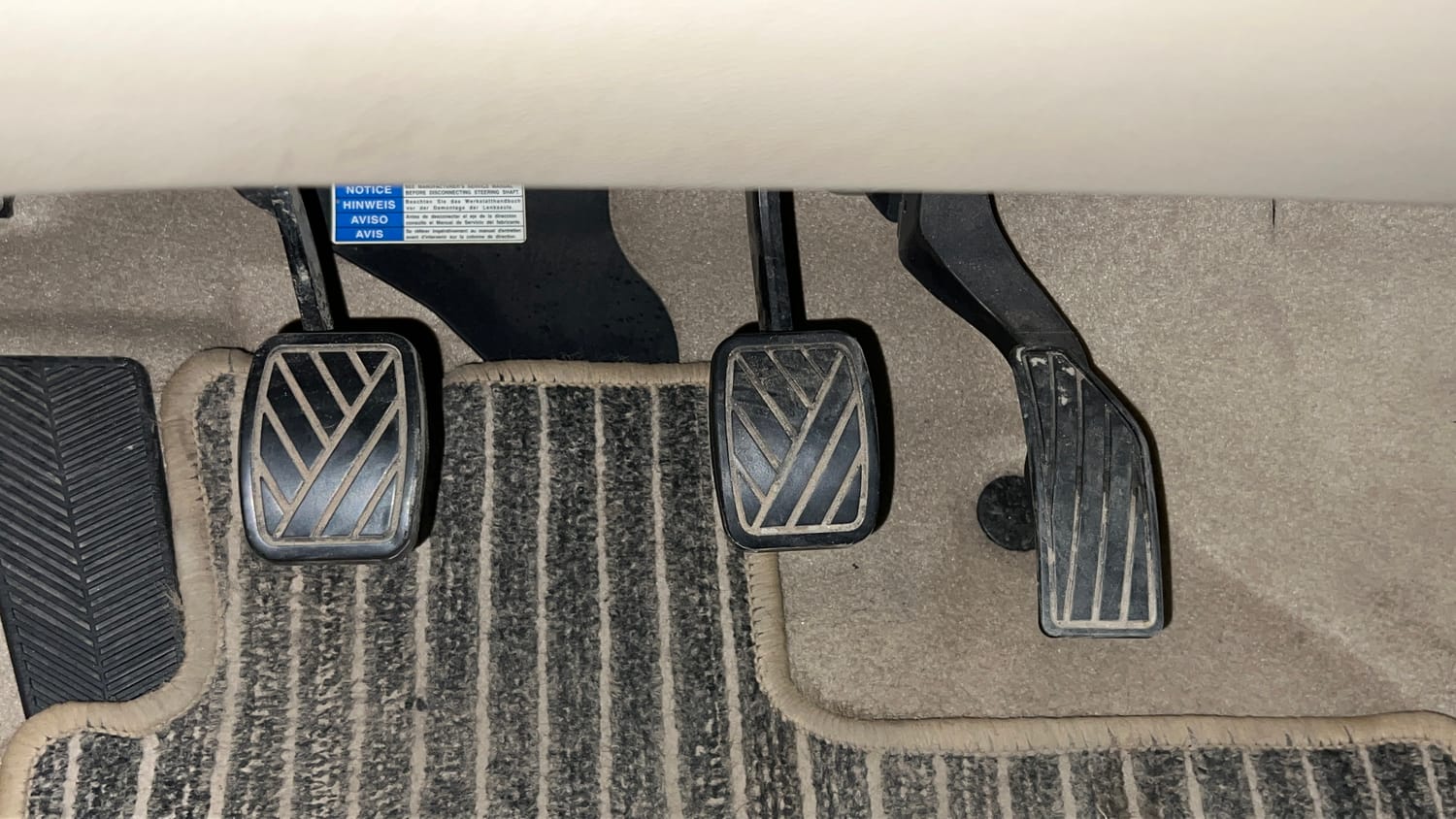 Used 2018 Maruti Suzuki Ciaz Delta Hybrid 1.5 Petrol Manual interior PEDALS VIEW