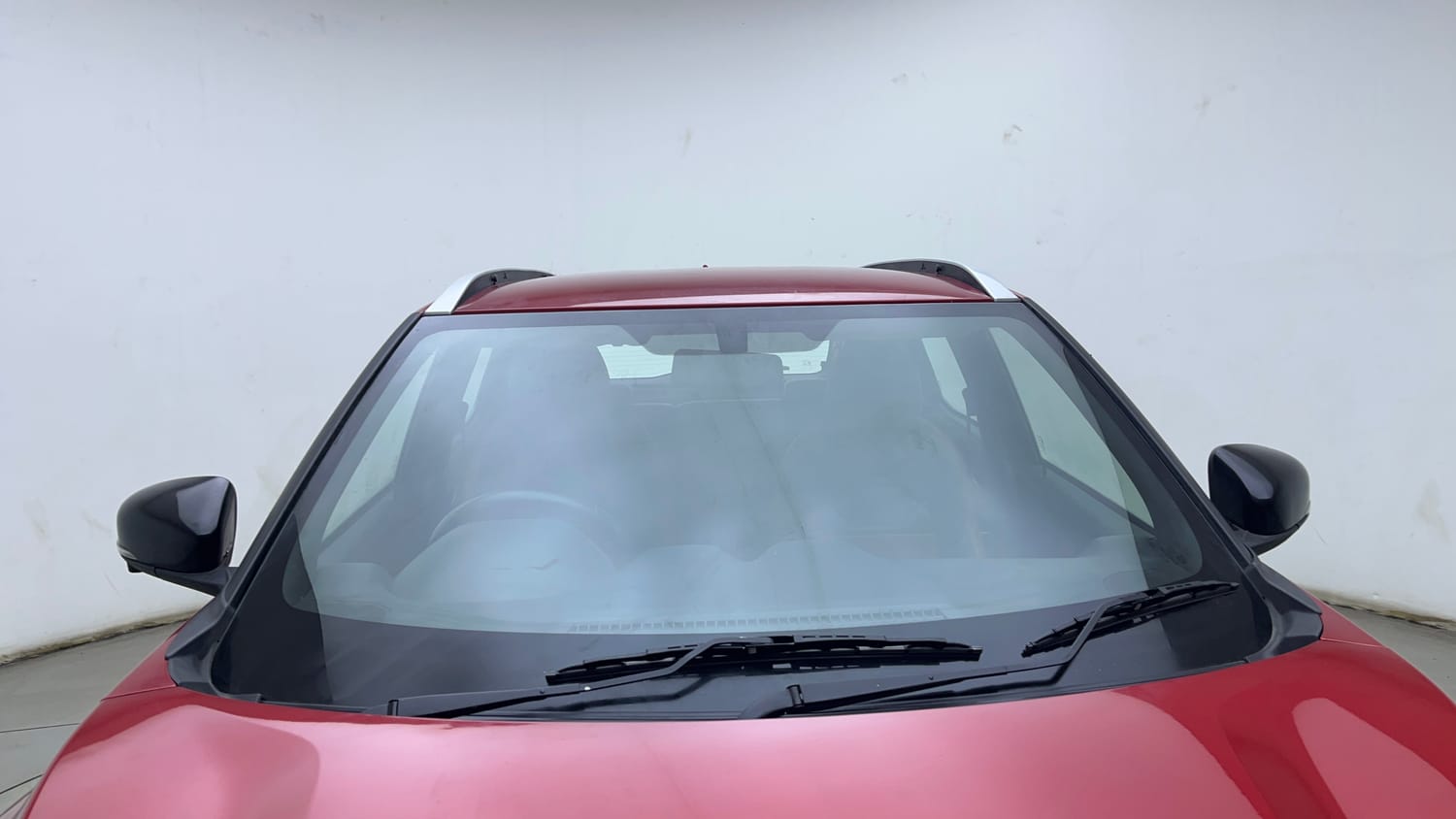 Used 2023 Nissan Magnite XV Premium Turbo Petrol Manual exterior FRONT WINDSHIELD VIEW