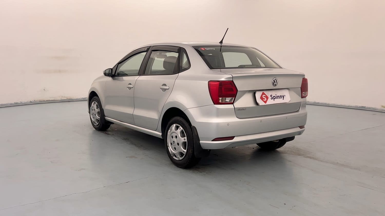 Used 2019 Volkswagen Ameo Comfortline 1.0L (P) Petrol Manual exterior LEFT REAR CORNER VIEW