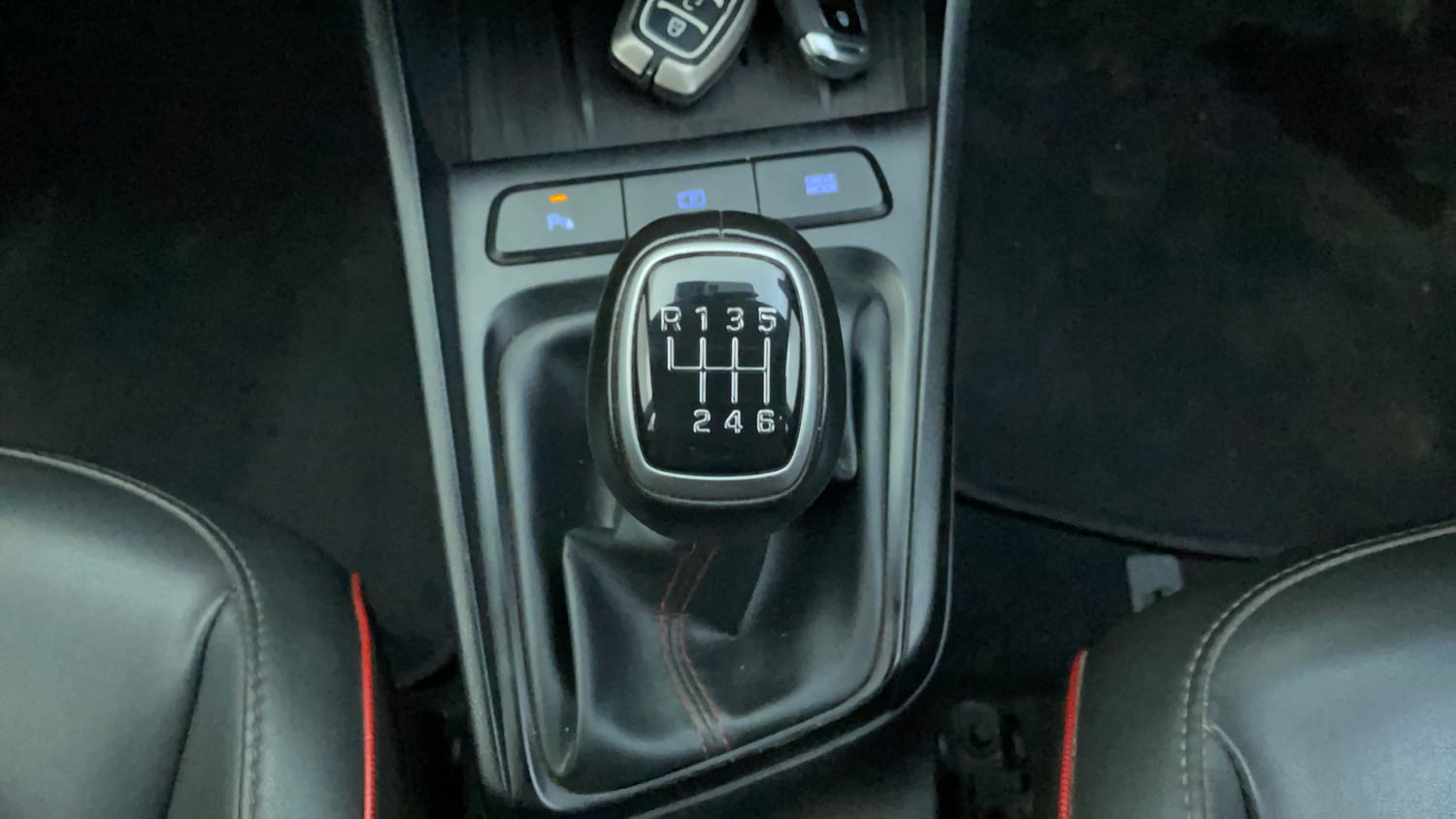 Used 2023 Hyundai Verna SX (O) 1.5 Turbo Petrol MT Petrol Manual extra CAR KEY VIEW