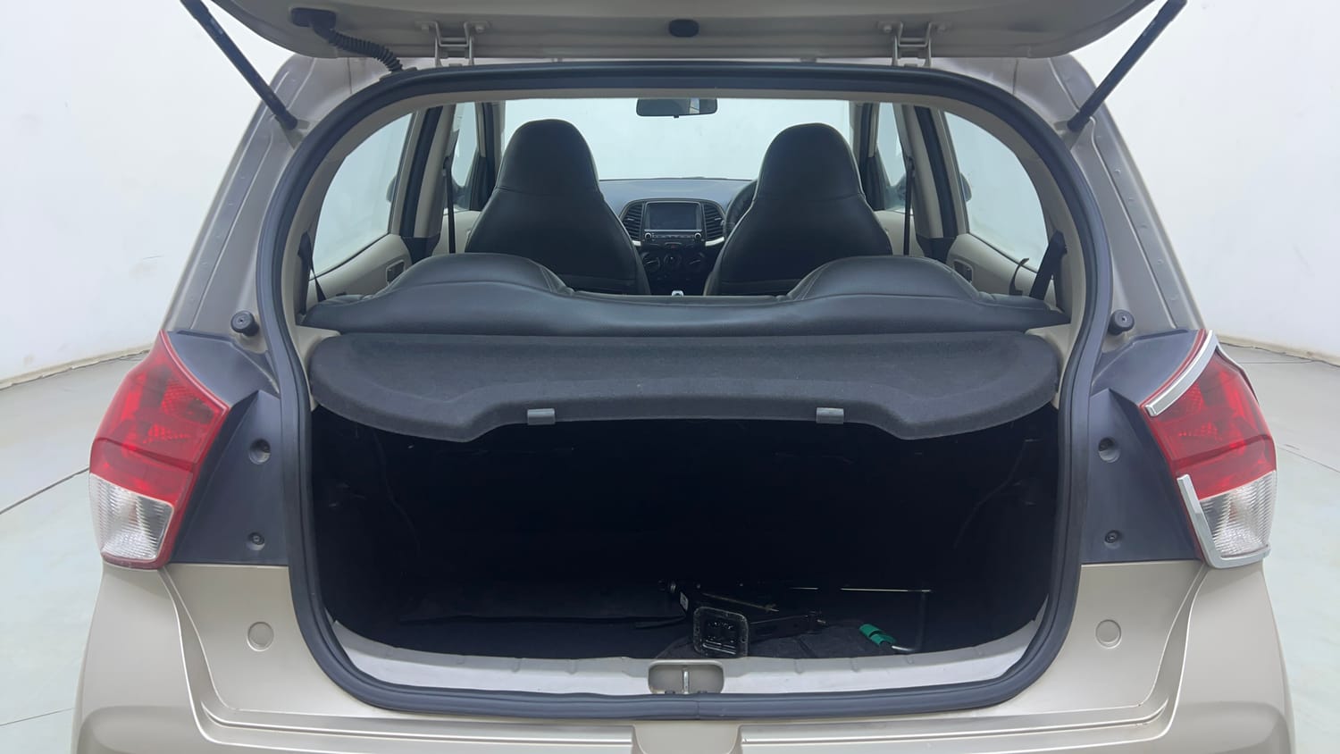 Used 2020 Hyundai Santro Sportz AMT Petrol Automatic interior DICKY INSIDE VIEW