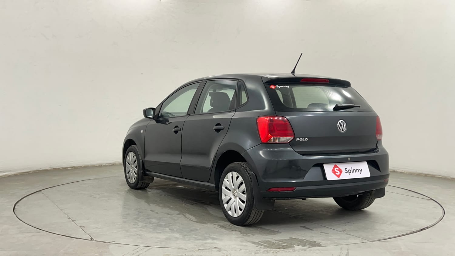 Used 2015 Volkswagen Polo Comfortline 1.2L (P) Petrol Manual exterior LEFT REAR CORNER VIEW