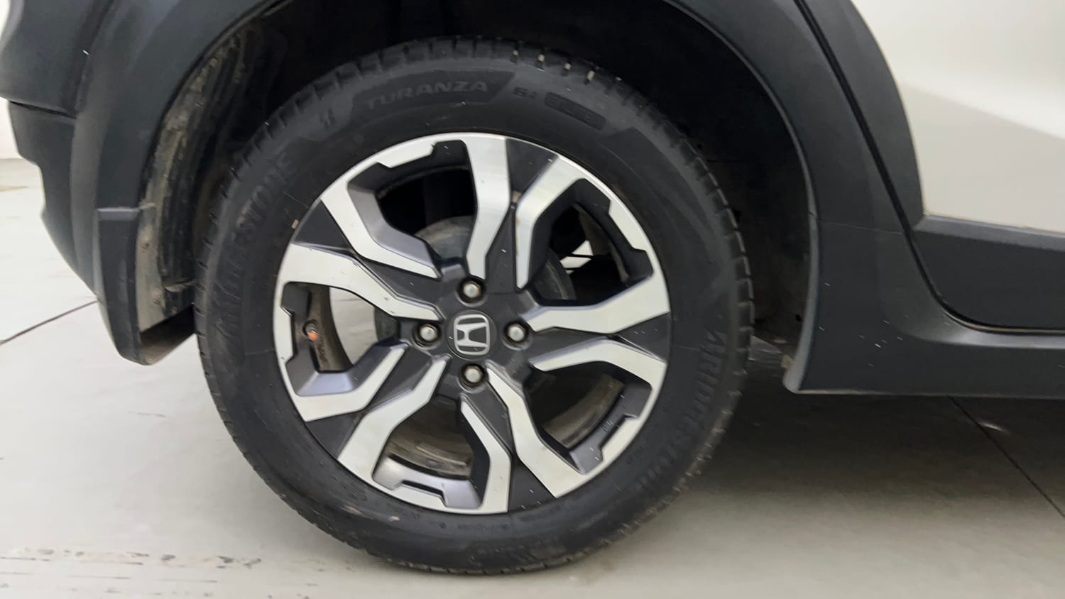 Used 2019 Honda WR-V VX MT Petrol Petrol Manual tyres RIGHT REAR TYRE RIM VIEW