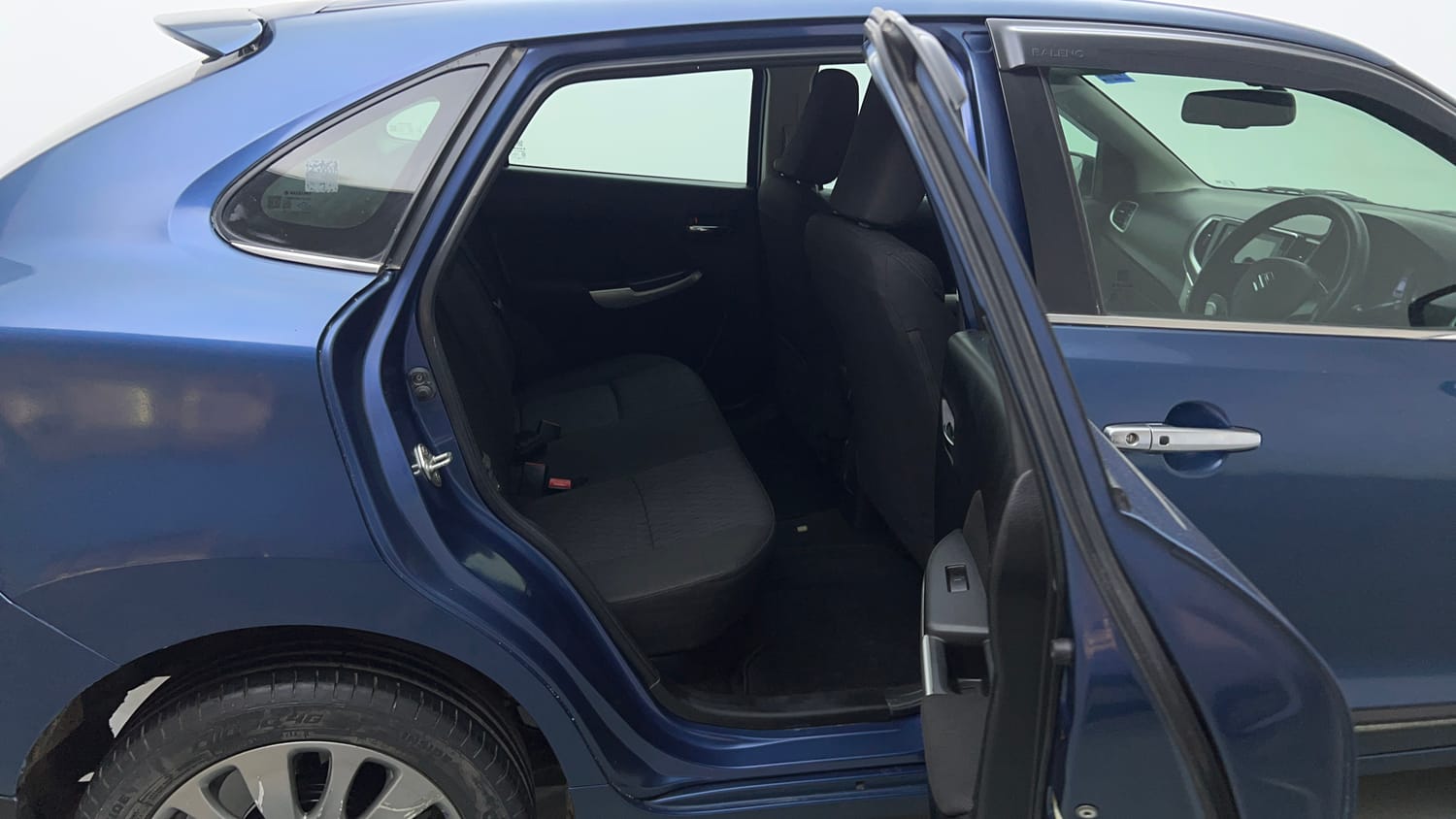 Used 2017 Maruti Suzuki Baleno Alpha 1.2 Petrol Manual interior RIGHT SIDE REAR DOOR CABIN VIEW