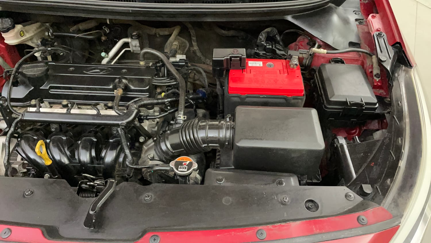 Used 2015 Hyundai Elite i20 Magna 1.2 Petrol Manual engine ENGINE LEFT SIDE VIEW
