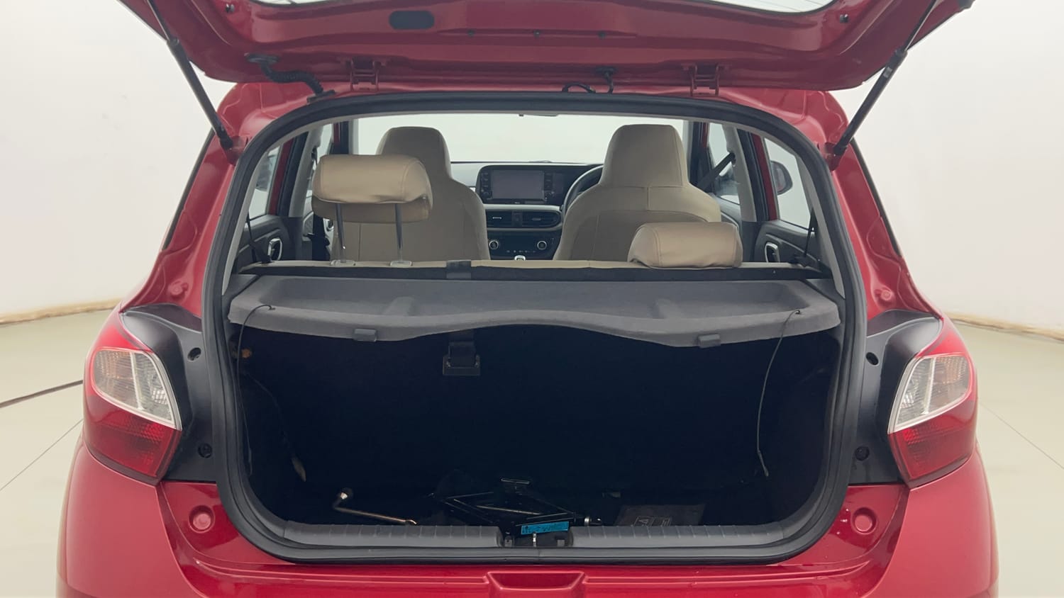 Used 2022 Hyundai Grand i10 Nios Asta 1.2 Kappa VTVT Petrol Manual interior DICKY INSIDE VIEW