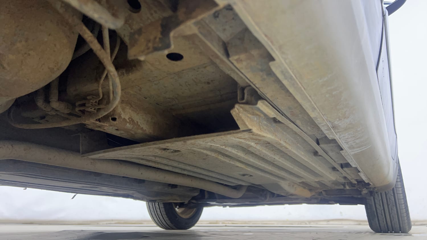 Used 2017 Maruti Suzuki S-Cross Zeta 1.3 Diesel Manual extra REAR RIGHT UNDERBODY VIEW