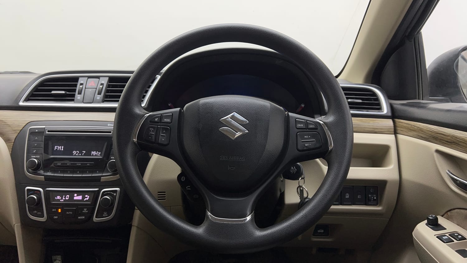 Used 2018 Maruti Suzuki Ciaz Delta Hybrid 1.5 Petrol Manual interior STEERING VIEW