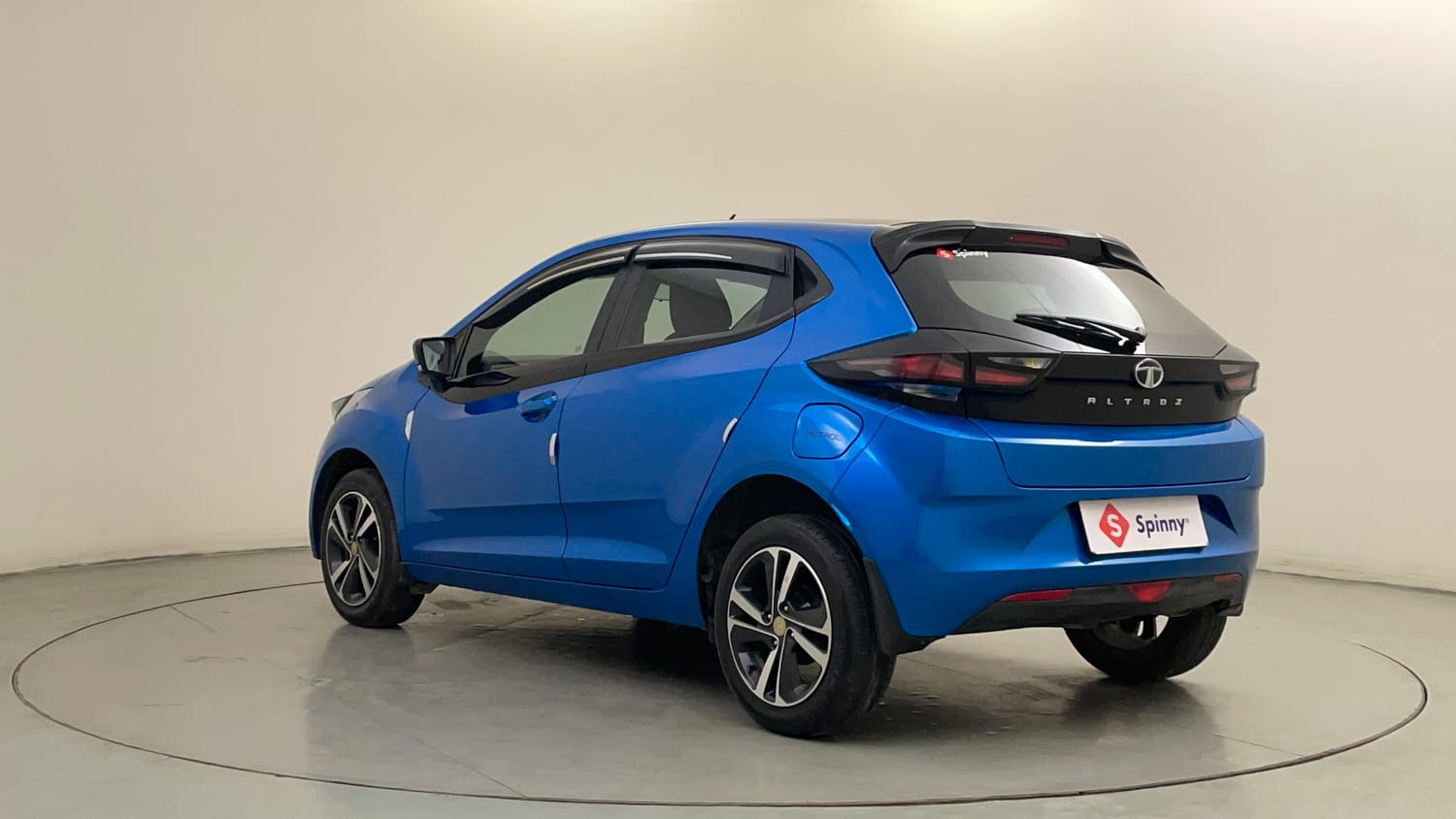 Used 2022 Tata Altroz XZ Plus Petrol Petrol Manual exterior LEFT REAR CORNER VIEW