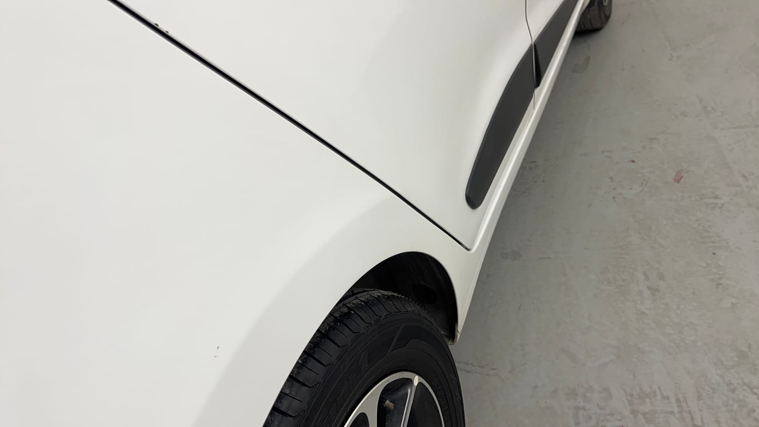 Used 2017 Hyundai Grand i10 Asta 1.2 Kappa VTVT Petrol Manual dents MINOR SCRATCH