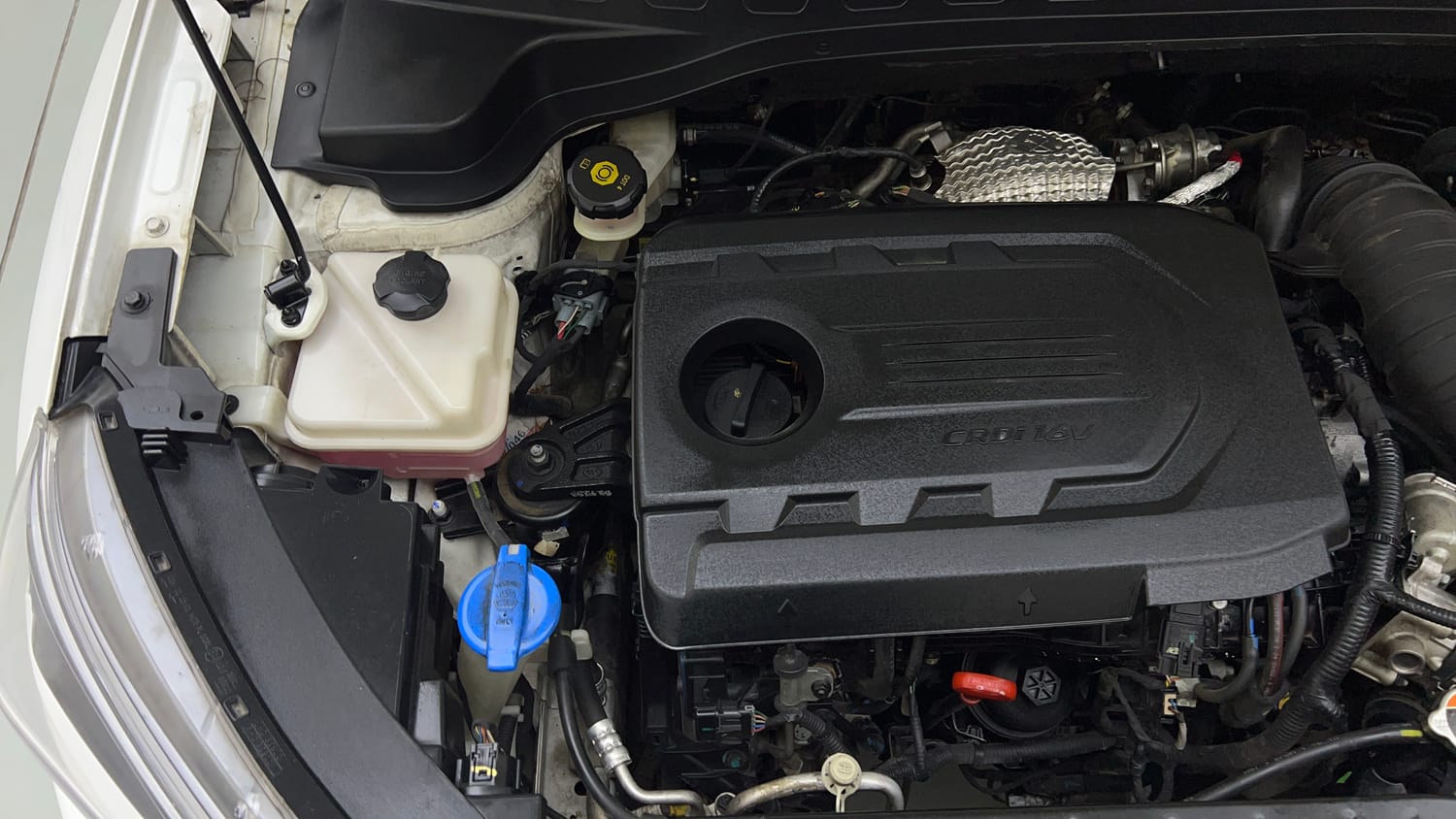 Used 2021 Kia Sonet HTX 1.5 Diesel Manual engine ENGINE RIGHT SIDE VIEW