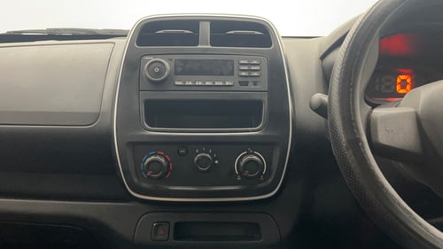 Used 2017 Renault Kwid 1.0 RXL Petrol Manual top_features Integrated (in-dash) music system
