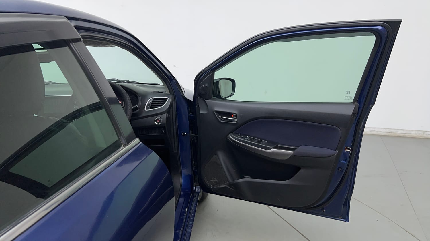 Used 2019 Maruti Suzuki Baleno Alpha Petrol Manual interior RIGHT FRONT DOOR OPEN VIEW
