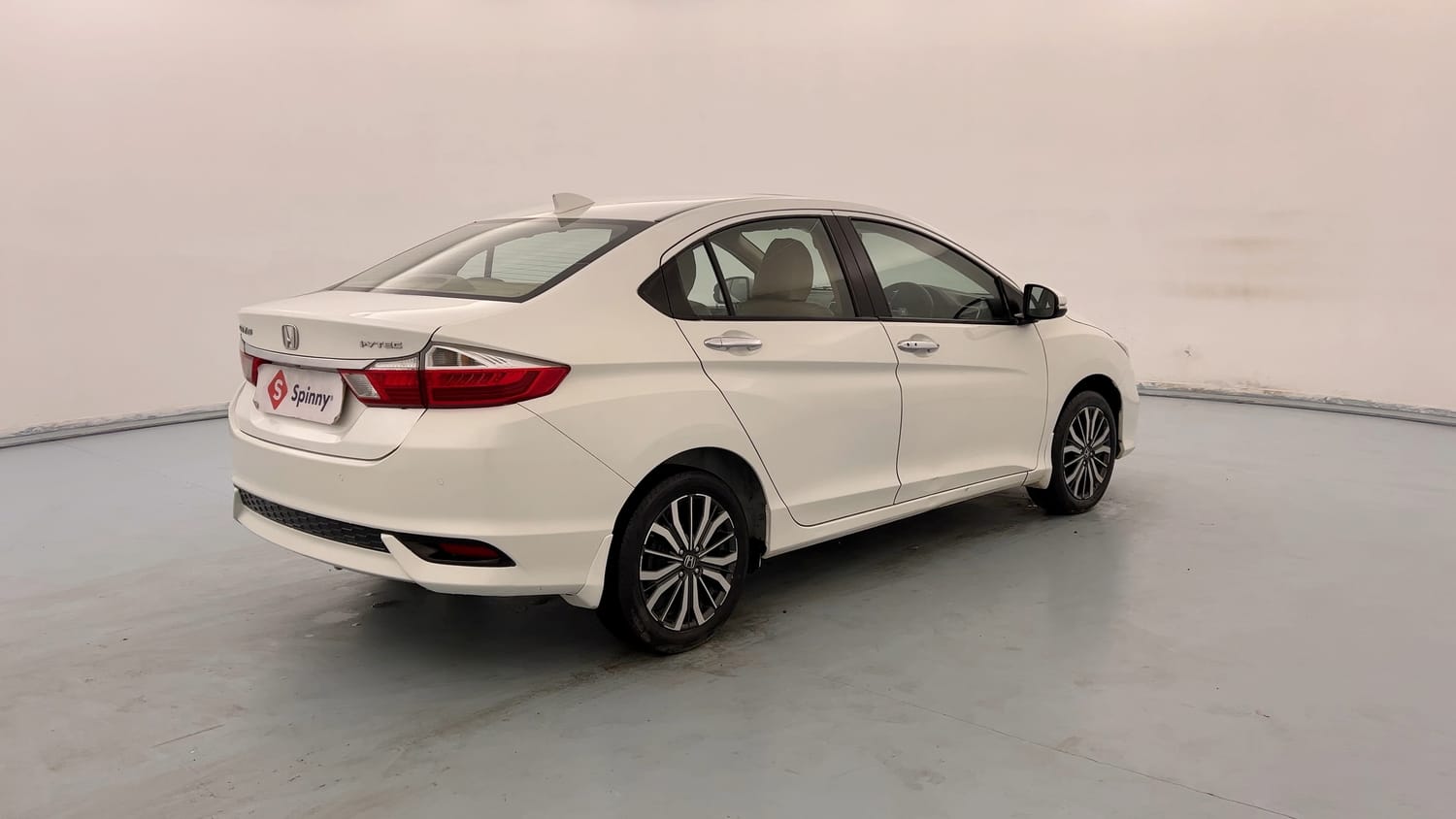 Used 2019 Honda City VX Petrol Petrol Manual exterior RIGHT REAR CORNER VIEW