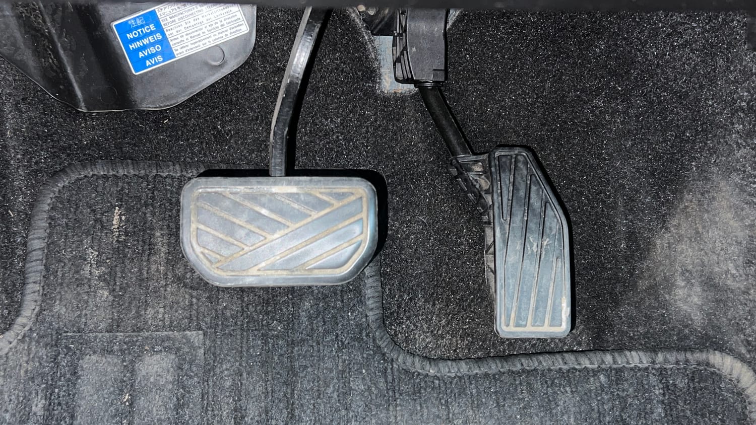 Used 2020 Maruti Suzuki Baleno Zeta Automatic Petrol Automatic interior PEDALS VIEW