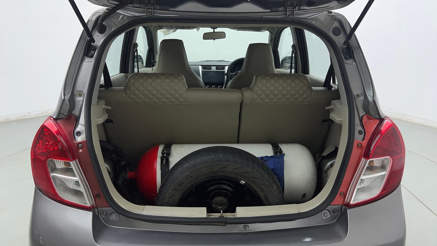 Used 2019 Maruti Suzuki Celerio VXi CNG Cng Manual interior DICKY INSIDE VIEW