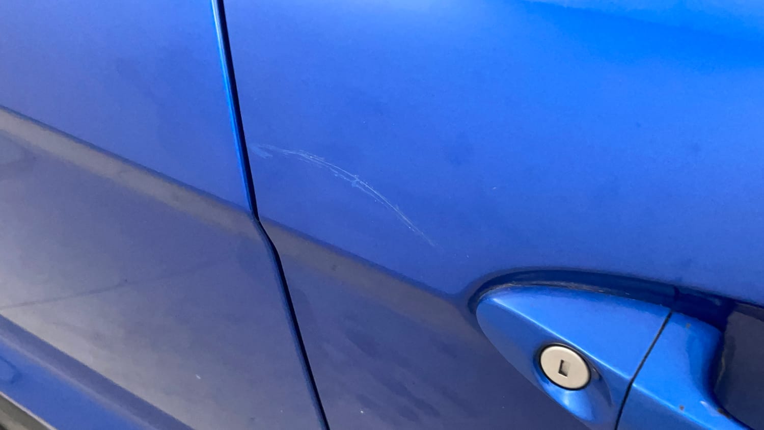Used 2018 Ford EcoSport Ambiente 1.5L TDCi Diesel Manual dents MINOR SCRATCH