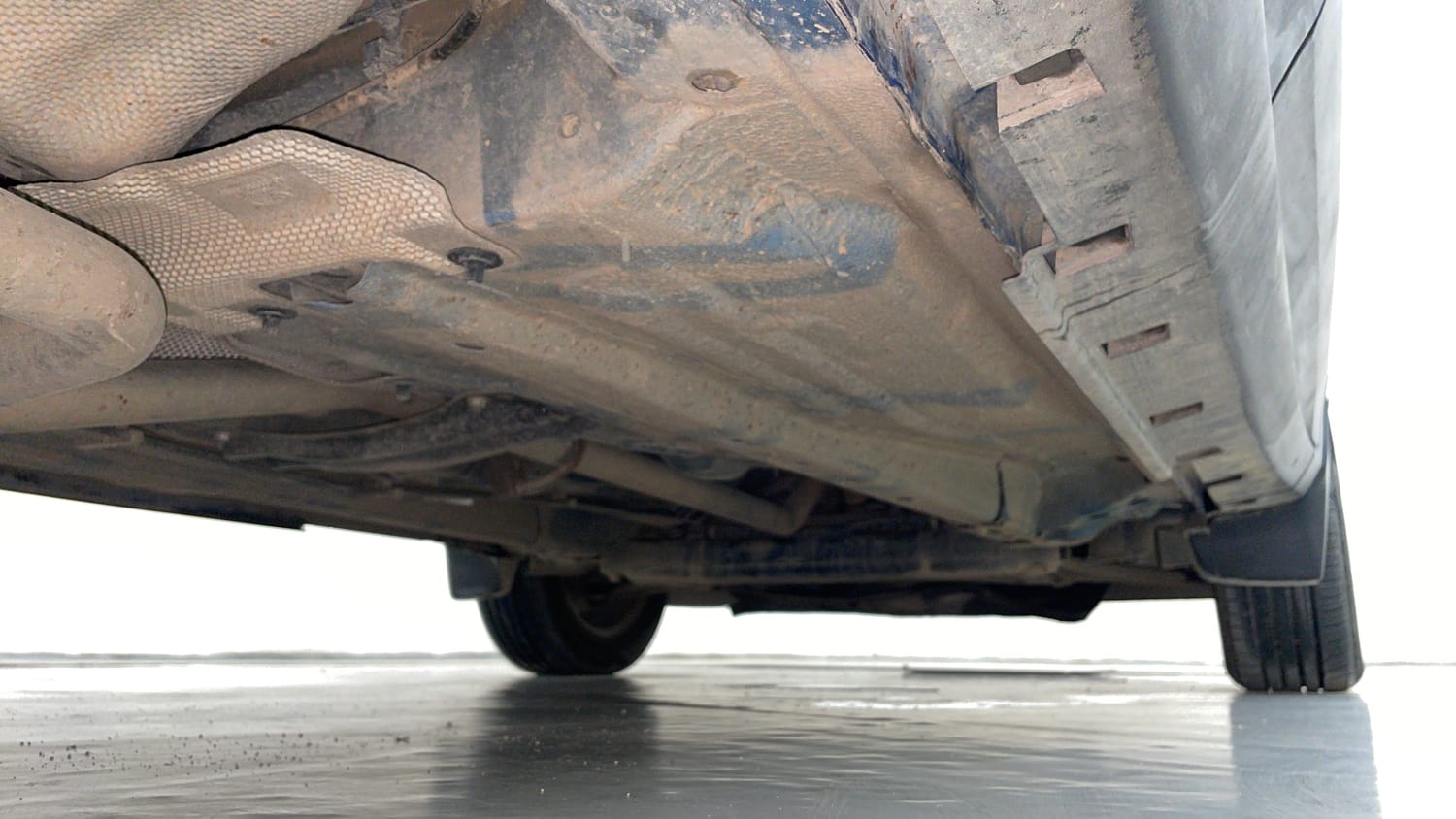 Used 2018 Ford EcoSport Ambiente 1.5L TDCi Diesel Manual extra REAR RIGHT UNDERBODY VIEW