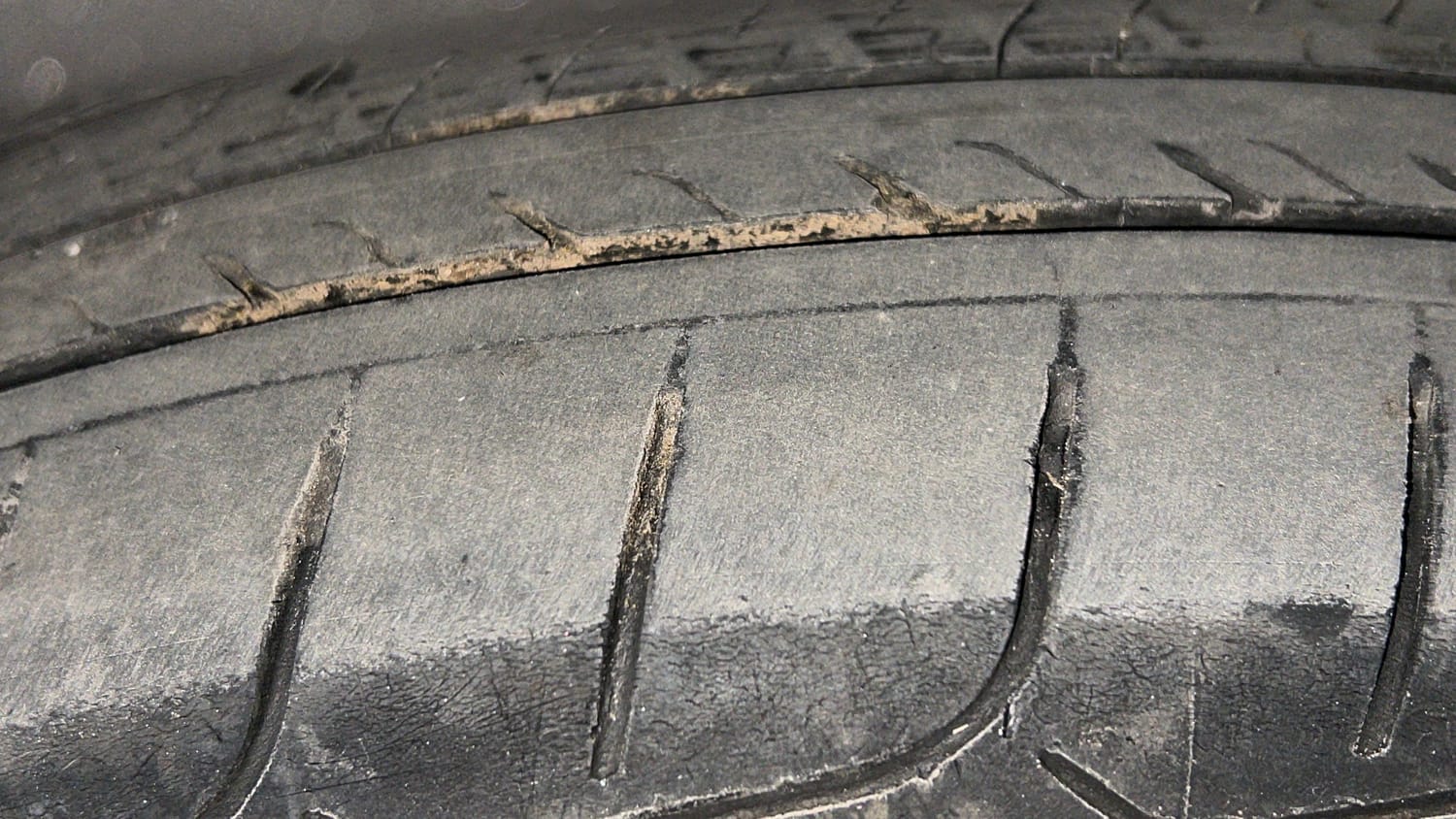 Used 2019 Hyundai Creta SX 1.6 Petrol Petrol Manual tyres RIGHT FRONT TYRE TREAD VIEW