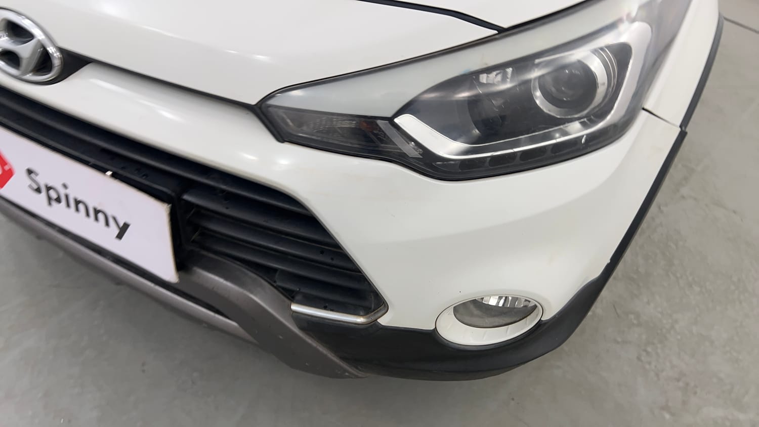 Used 2017 Hyundai i20 Active 1.2 S Petrol Manual dents MINOR SCRATCH
