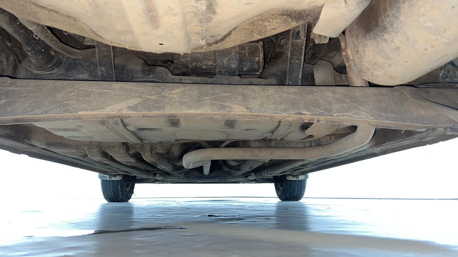 Used 2018 Hyundai Elite i20 Magna Executive 1.2 Petrol Manual extra REAR UNDERBODY VIEW (TAKEN FROM REAR)