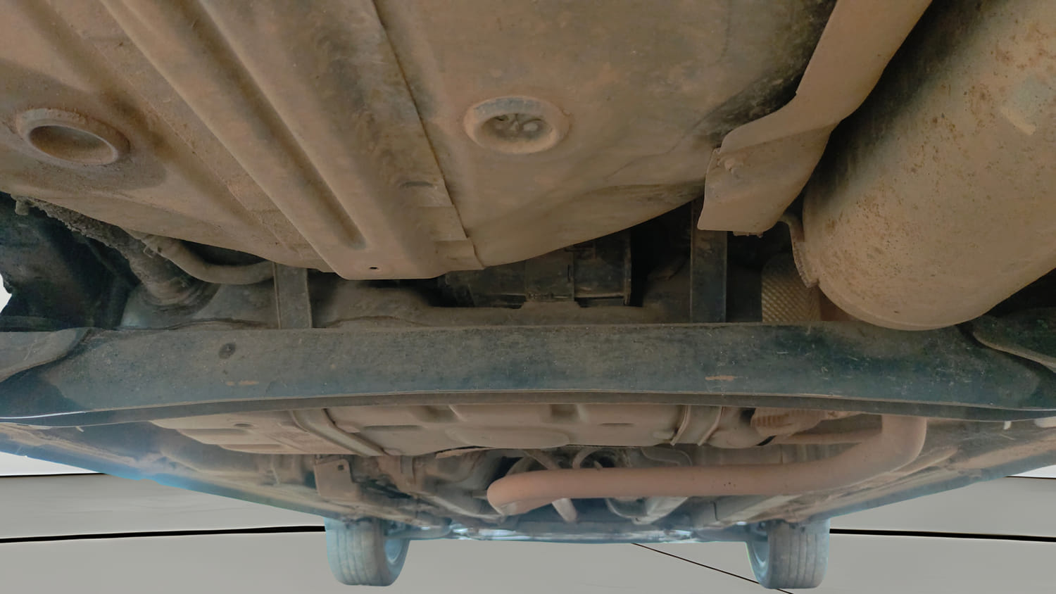 Used 2017 Hyundai Elite i20 Asta 1.2 (O) Petrol Manual extra REAR UNDERBODY VIEW (TAKEN FROM REAR)
