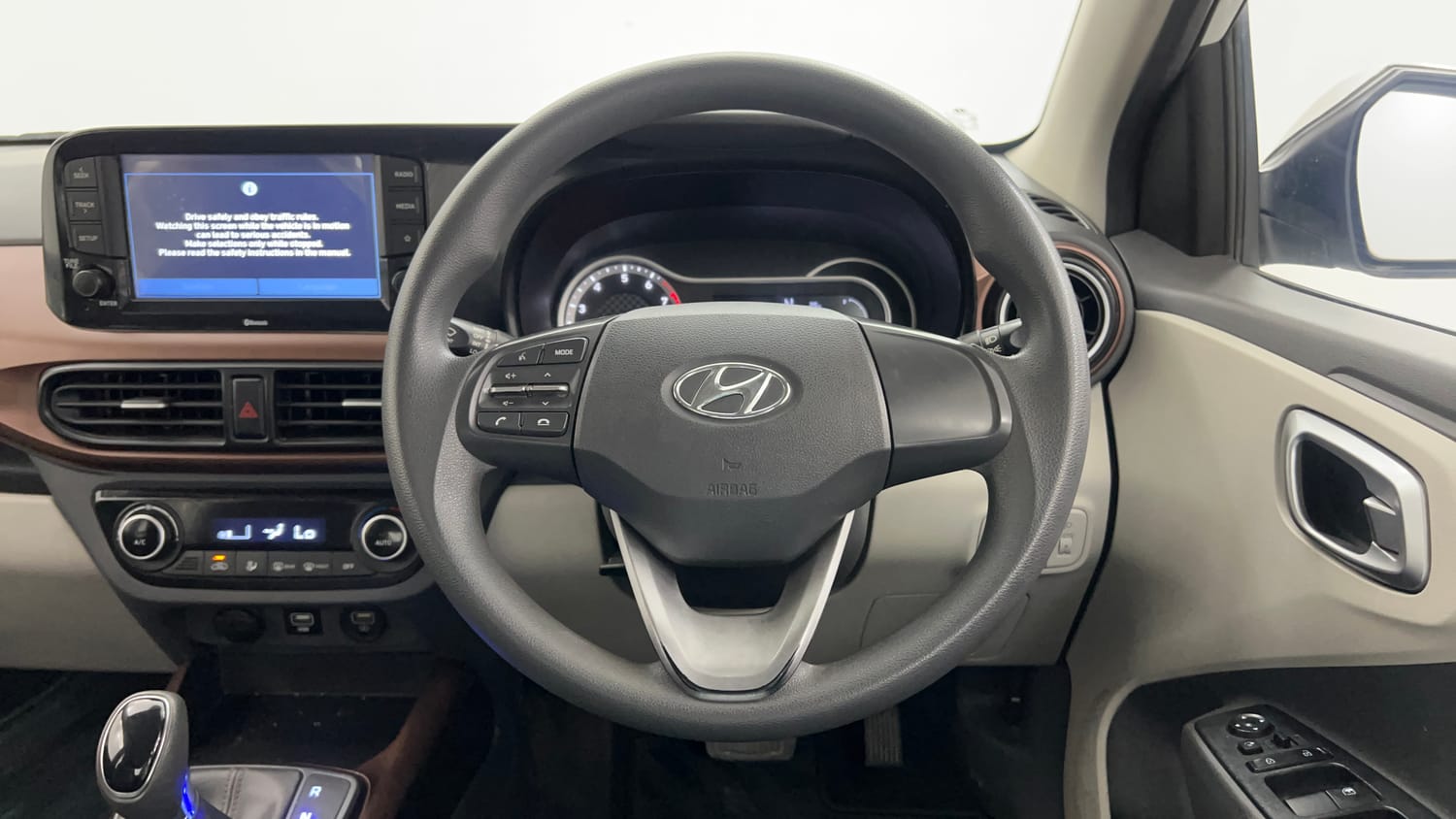 Used 2020 Hyundai Aura SX Plus 1.2 AMT Petrol Petrol Automatic interior STEERING VIEW