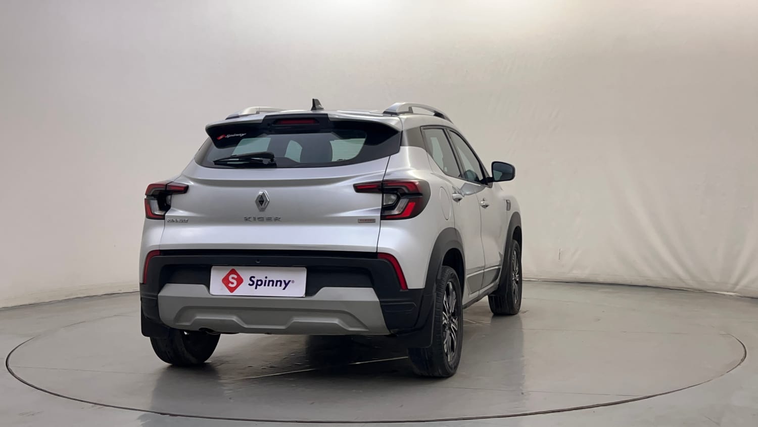 Used 2021 Renault Kiger RXZ 1.0 Turbo MT CNG (Outside Fitted) Cng Manual exterior RIGHT REAR CORNER VIEW