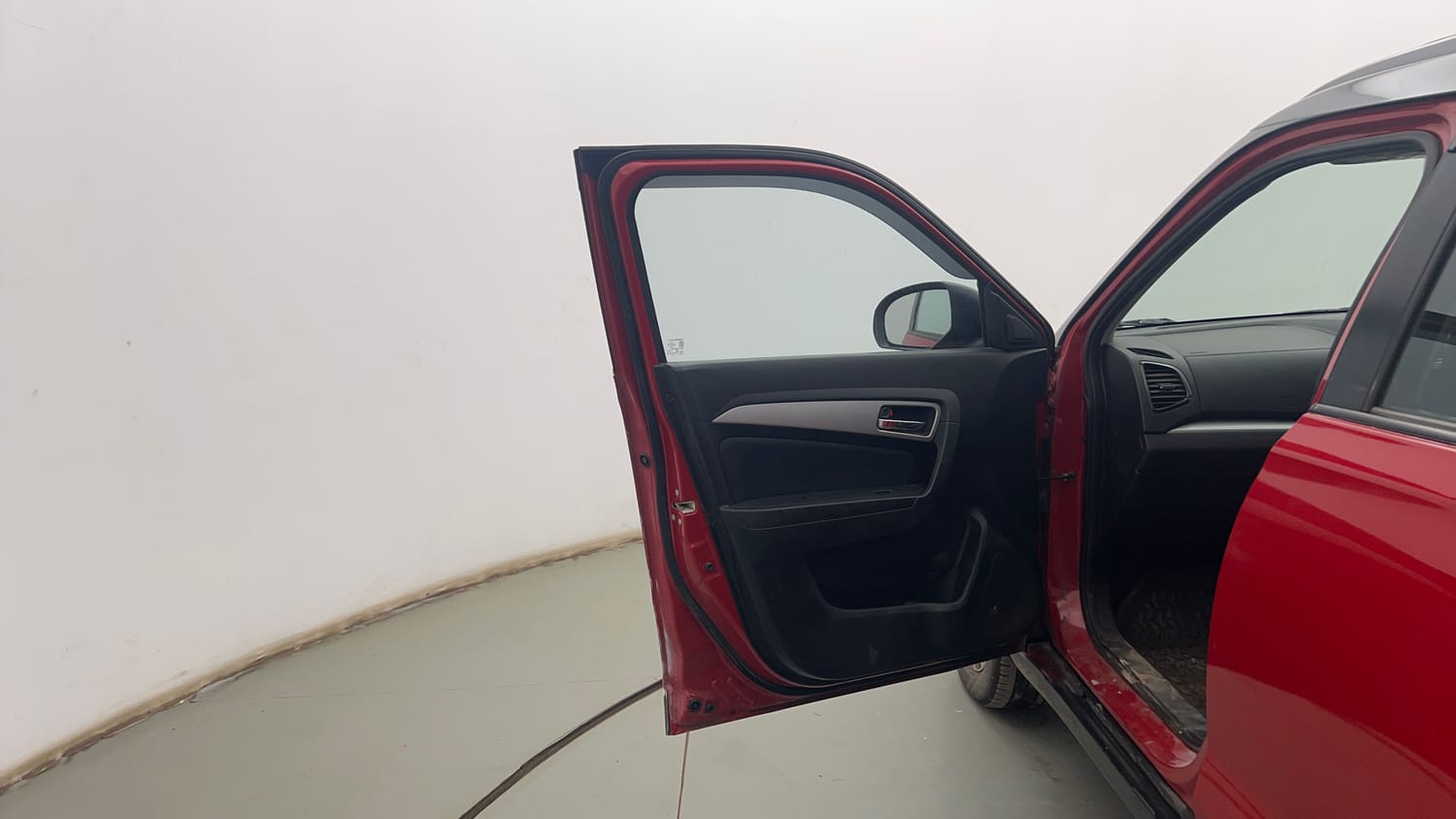 Used 2022 Maruti Suzuki Vitara Brezza [2020-2022] ZXI Plus Dual Tone Petrol Manual interior LEFT FRONT DOOR OPEN VIEW