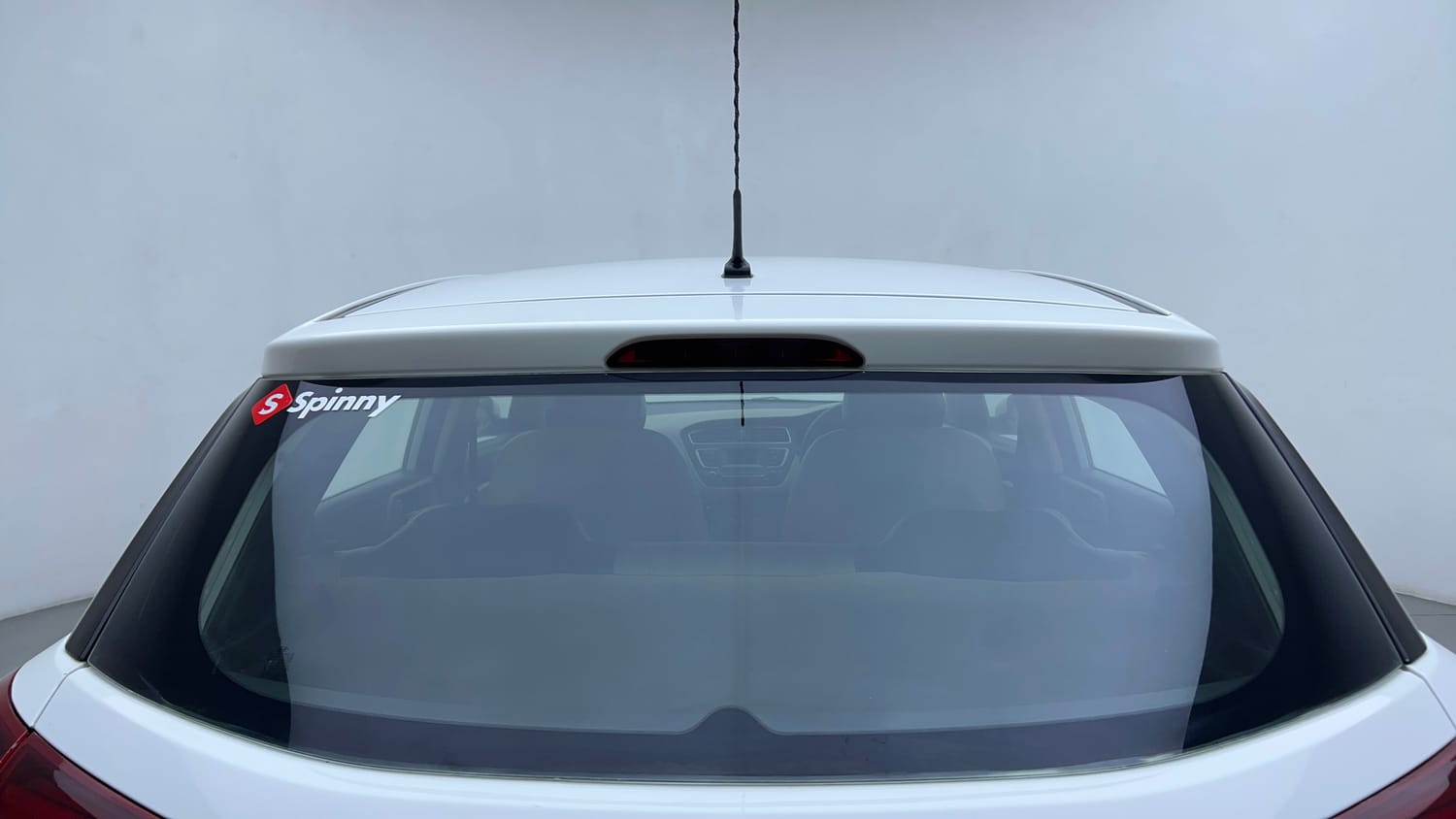 Used 2018 Hyundai Elite i20 Magna Executive 1.2 Petrol Manual exterior BACK WINDSHIELD VIEW