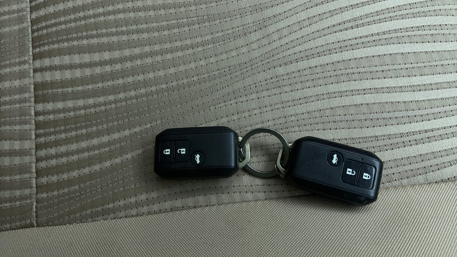 Used 2019 Maruti Suzuki Dzire ZXi AMT Petrol Automatic extra CAR KEY VIEW
