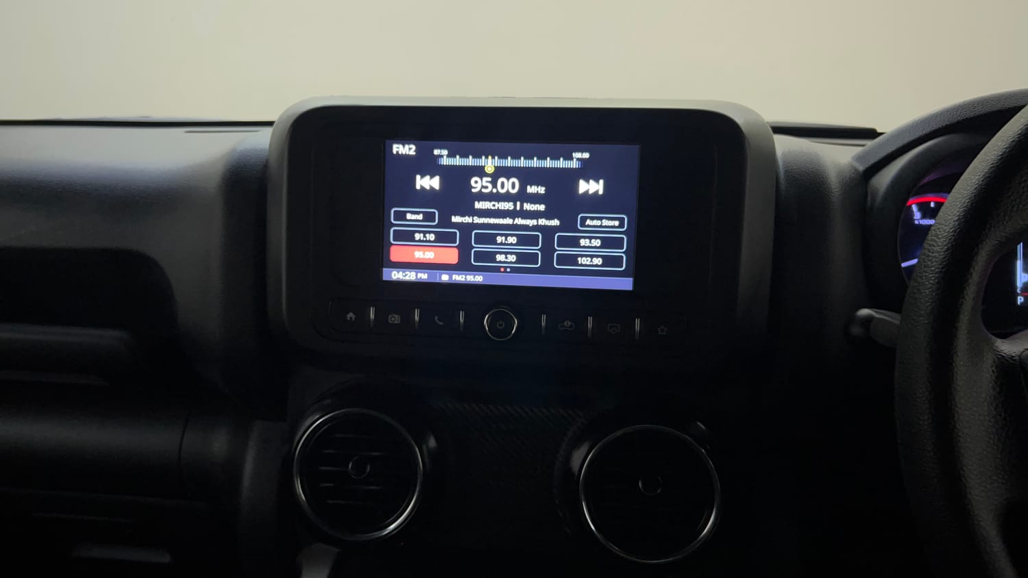Used 2023 Mahindra Thar LX Hard Top Petrol AT RWD Petrol Automatic top_features Integrated (in-dash) music system