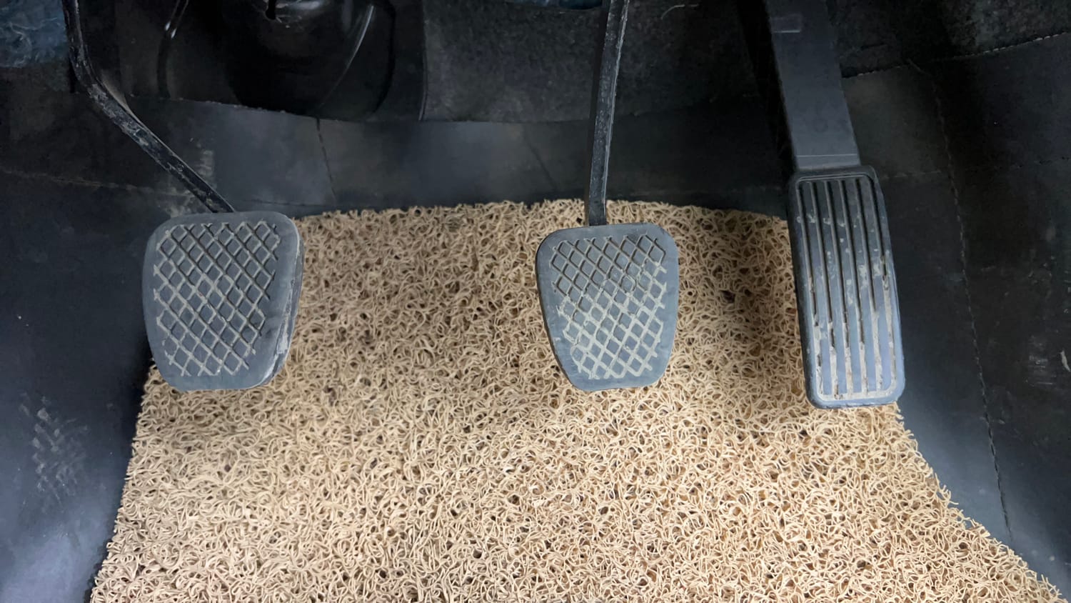 Used 2024 Honda Amaze 1.2 VX i-VTEC CNG (Outside Fitted) Cng Manual interior PEDALS VIEW