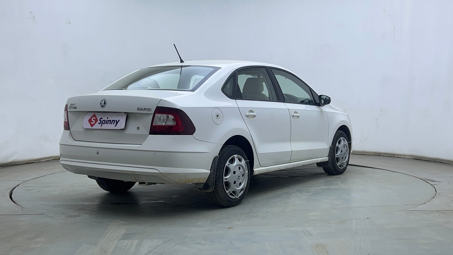 Used 2019 Skoda Rapid Active 1.6 MPI Petrol Manual exterior RIGHT REAR CORNER VIEW