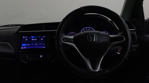 Used 2019 Honda BR-V VX Petrol Petrol Manual interior STEERING VIEW