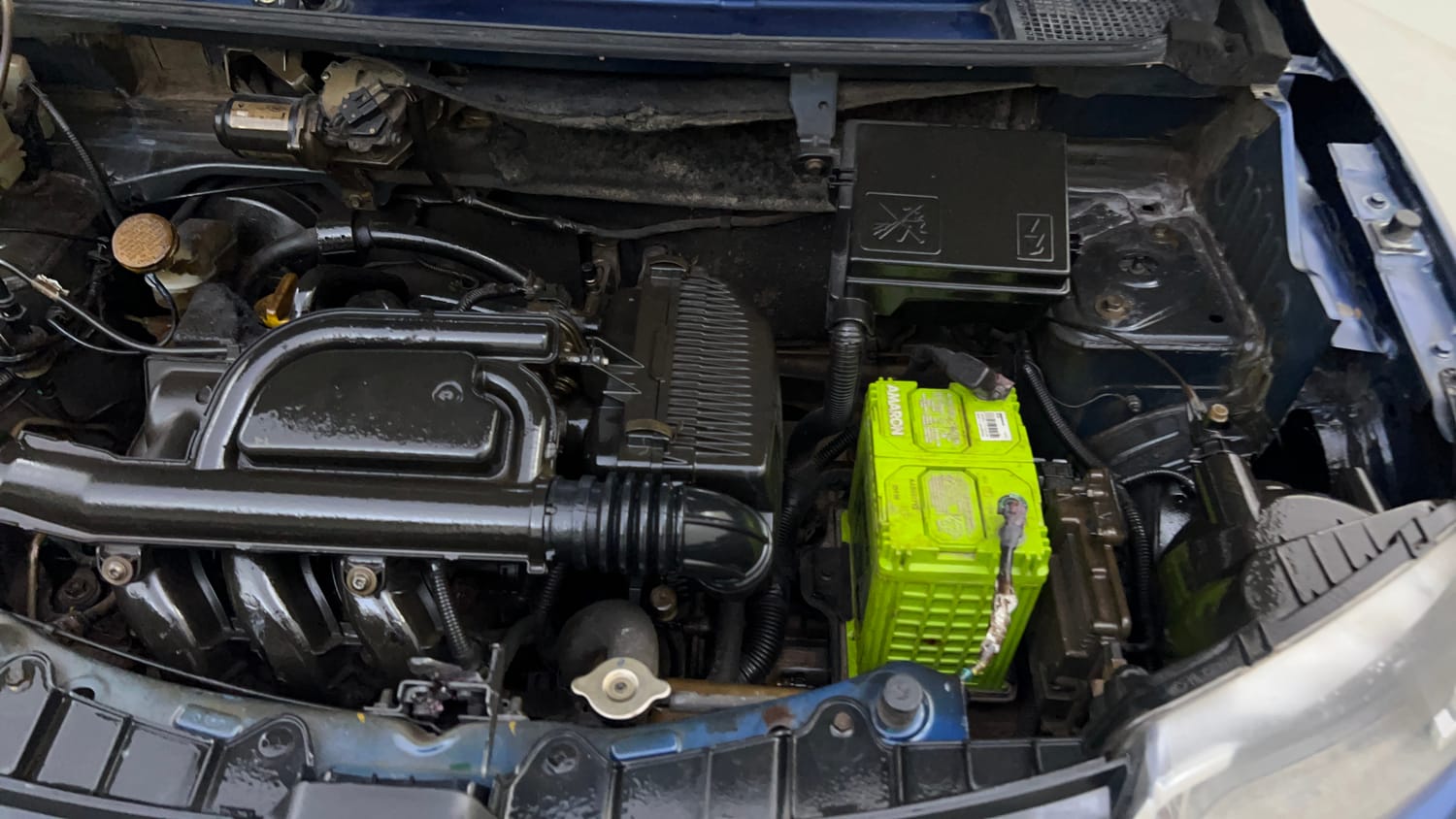 Used 2017 Renault Kwid CLIMBER 1.0 AMT Petrol Automatic engine ENGINE LEFT SIDE VIEW