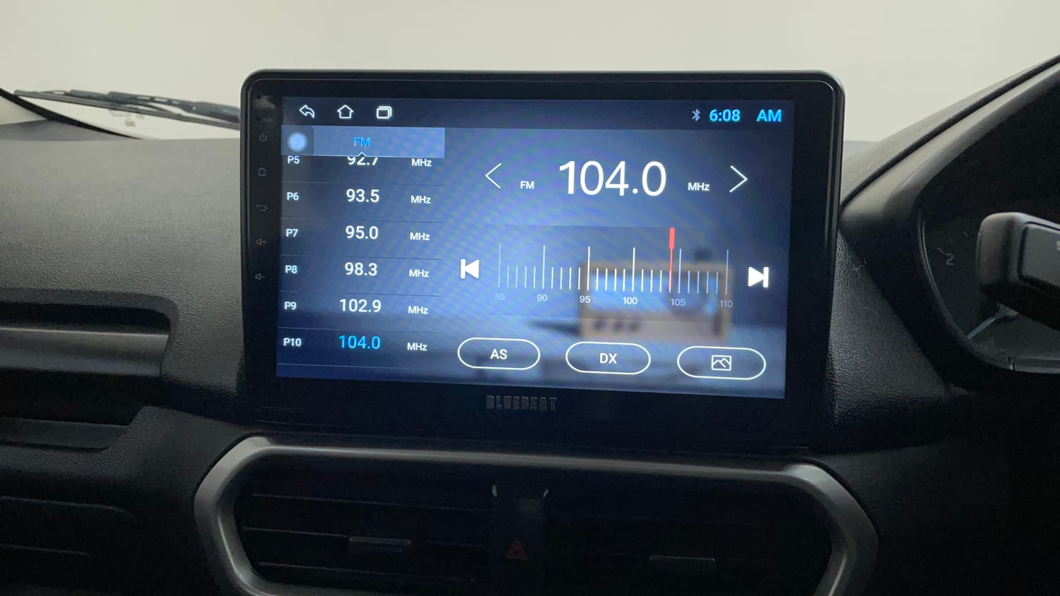 Used 2018 Ford EcoSport Ambiente 1.5L TDCi Diesel Manual top_features Integrated (in-dash) music system