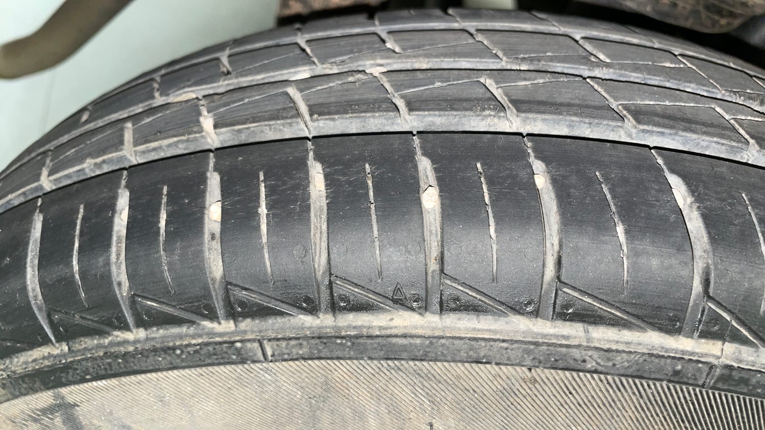 Used 2021 Maruti Suzuki Alto 800 Vxi Plus Petrol Manual tyres RIGHT REAR TYRE TREAD VIEW