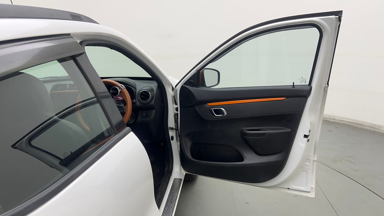Used 2020 Renault Kwid CLIMBER 1.0 AMT Opt Petrol Automatic interior RIGHT FRONT DOOR OPEN VIEW