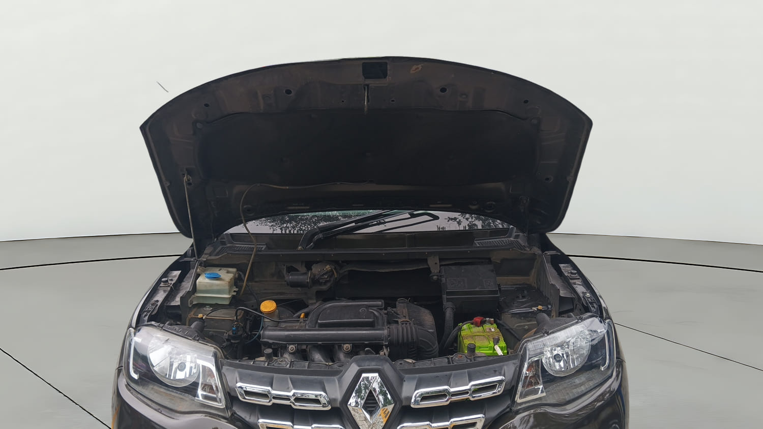 Used 2017 Renault Kwid 1.0 RXT Petrol Manual engine ENGINE & BONNET OPEN FRONT VIEW