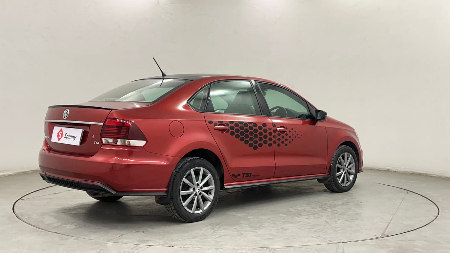 Used 2020 Volkswagen Vento Highline Plus 1.0L TSI Petrol Manual exterior RIGHT REAR CORNER VIEW